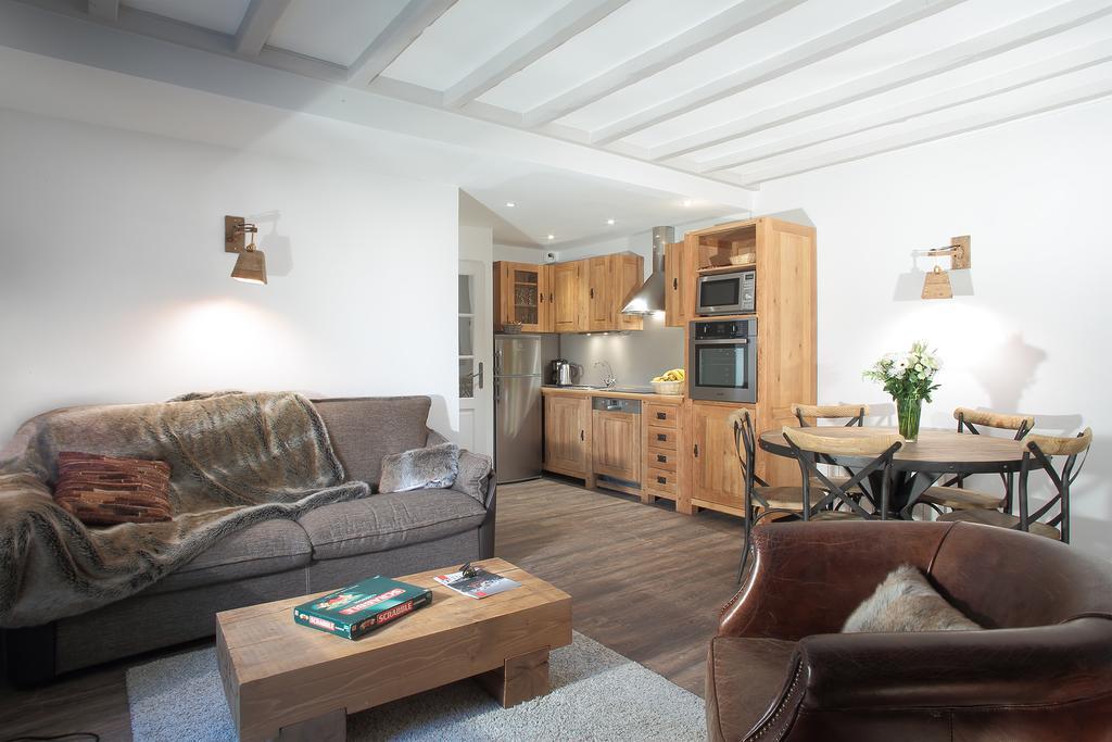 Chalet La Fedora - Appartements De Charme Vaujany Buitenkant foto