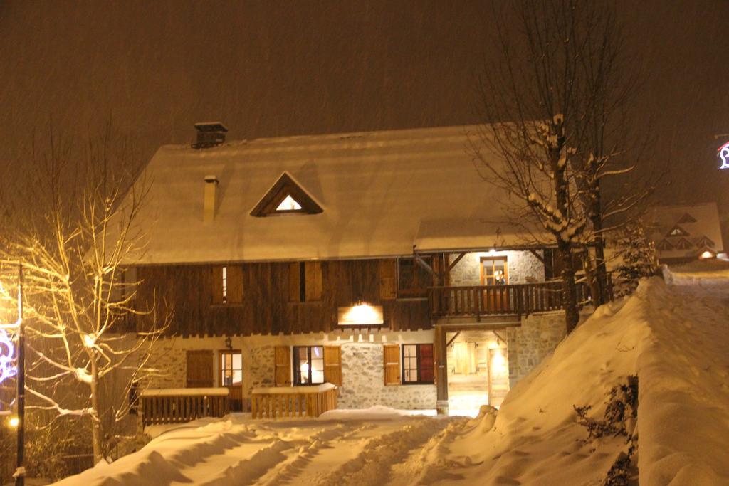 Chalet La Fedora - Appartements De Charme Vaujany Buitenkant foto